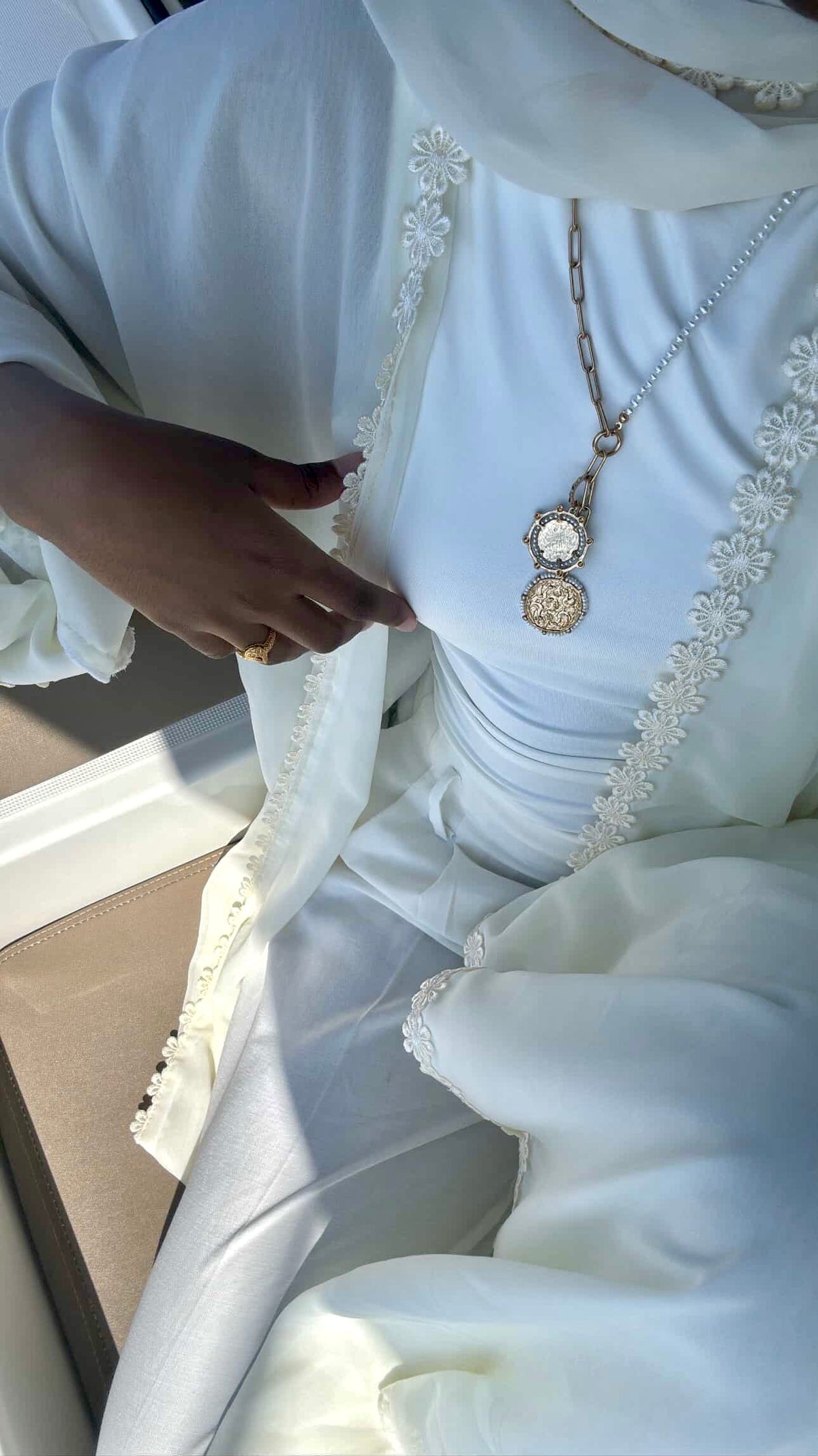 IVORY